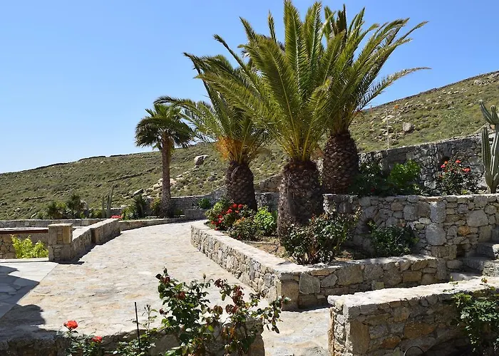 Irini * بانورموس ميكونو